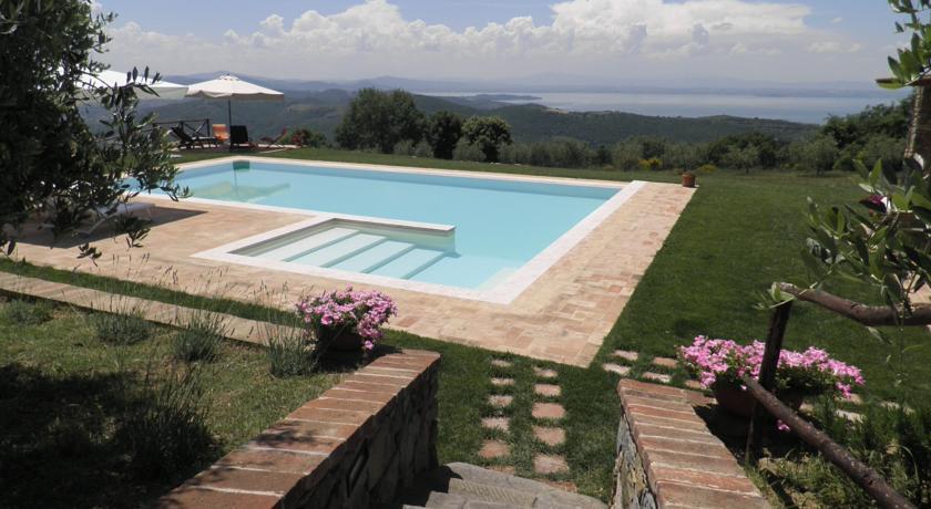 Agriturismo La Bicocca - Apt. "Il Leccio" Castel Rigone Bilik gambar