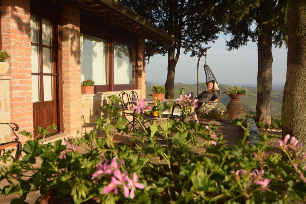 Agriturismo La Bicocca - Apt. "Il Leccio" Castel Rigone Luaran gambar